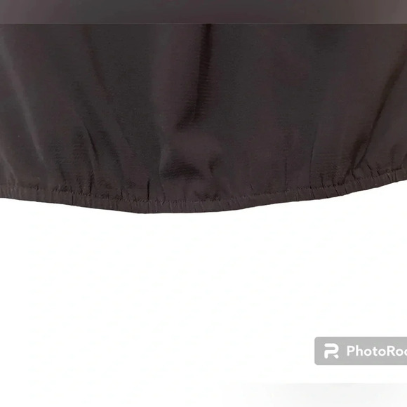 Colori black top with mesh, size large (L) features a cute gem zipper - Picture 3 of 8